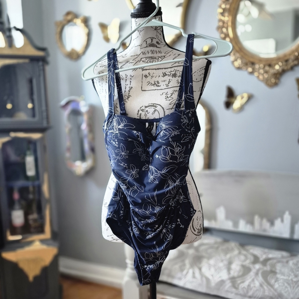 Nip Tuck Swimwear Navy Floral One Piece Swimsuit Size 4
